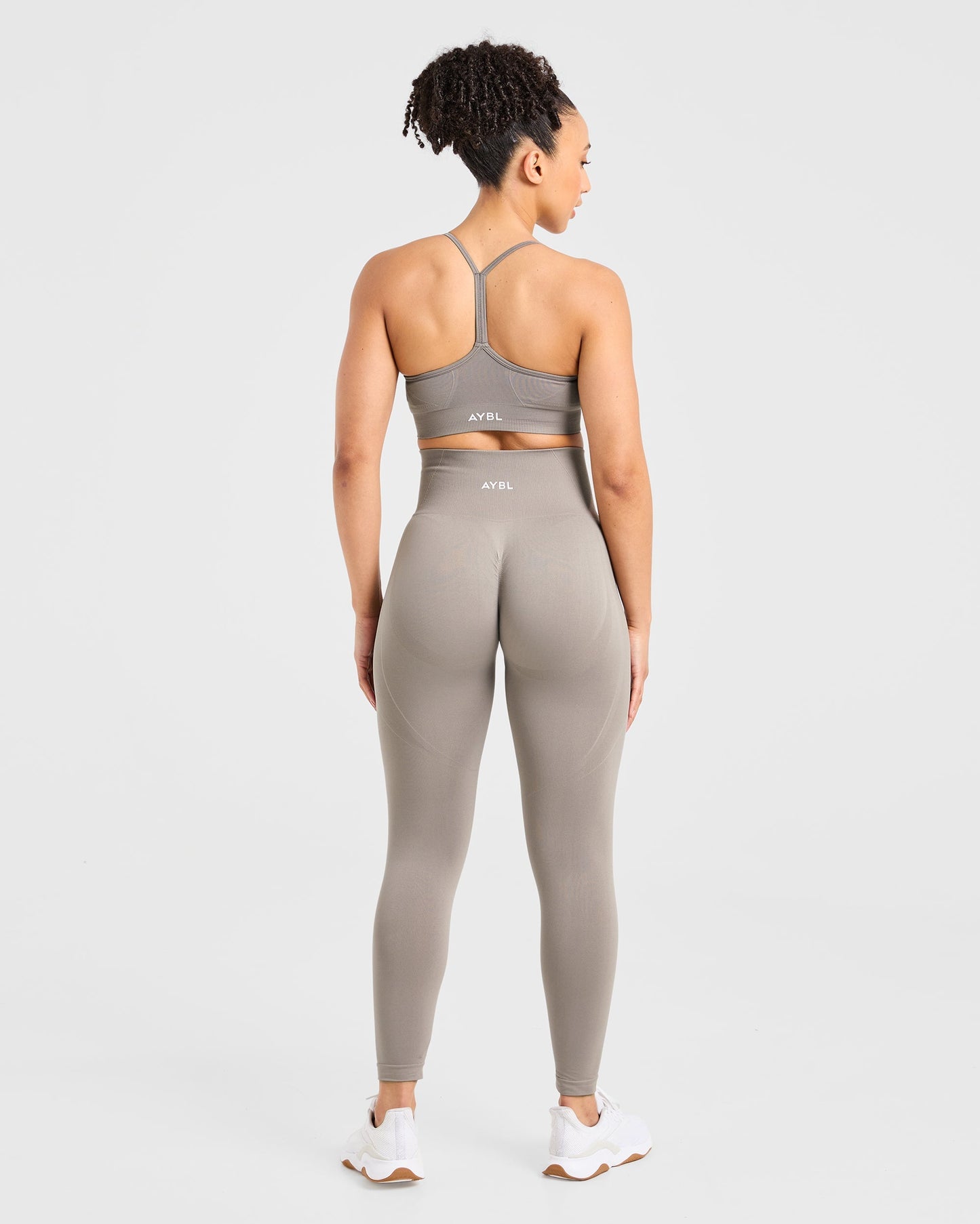 Empower Seamless Sports Set of 2 - Taupe